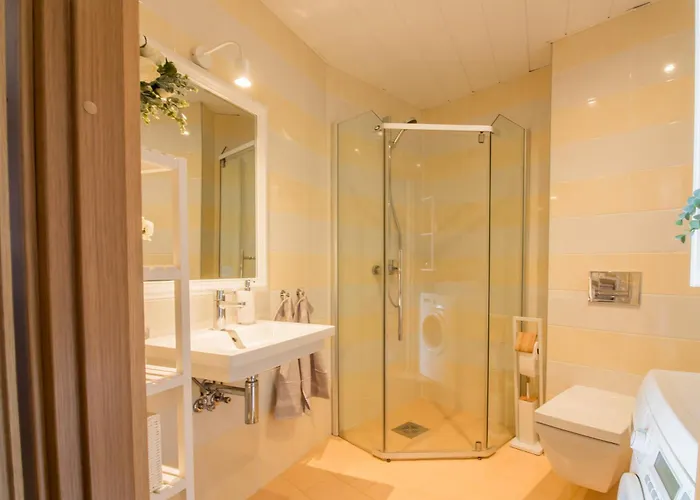 Center Luxury Apartment